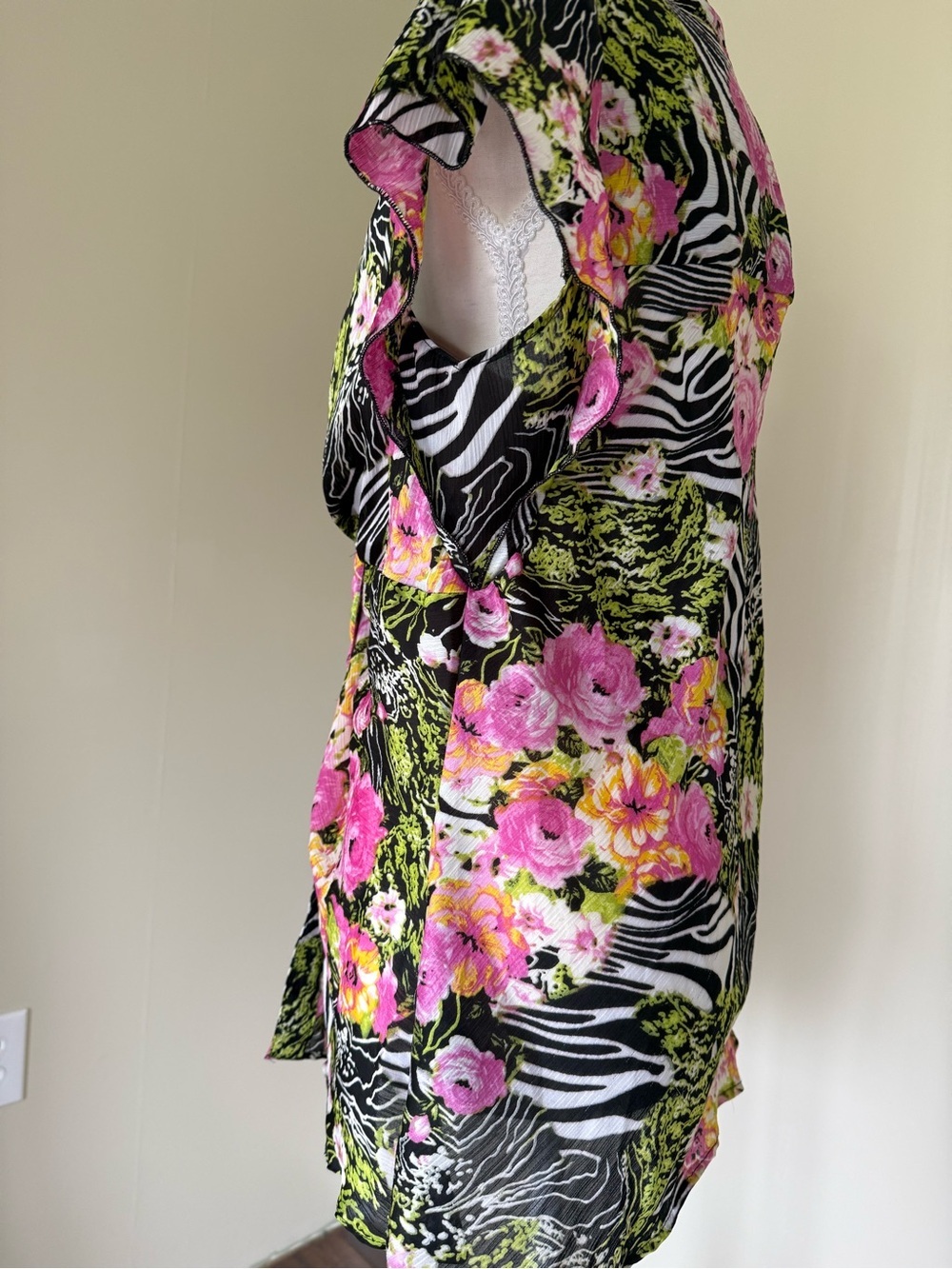 Vintage Floral & Zebra Twist-Front Short Sleeve Blouse Top Black Pink Green Y2K - Picture 6 of 10